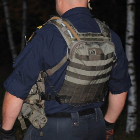 Snigel Litet K9märke -12 Grå/Svart